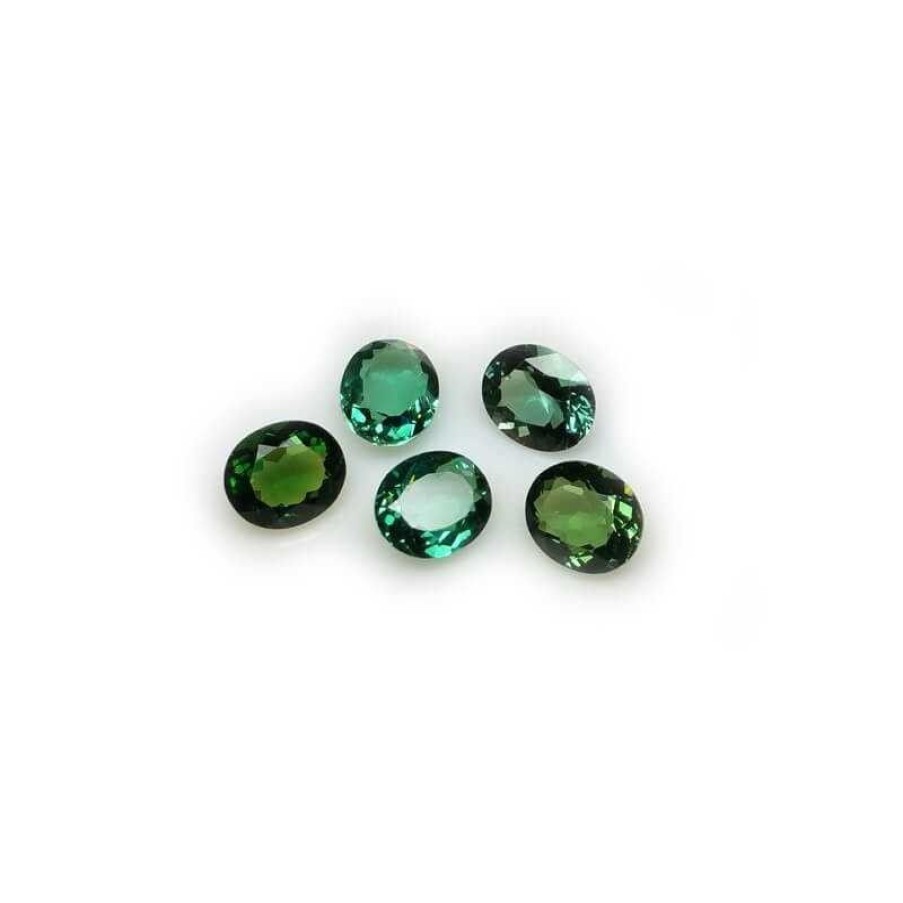 Gem Diamond Centre | Green Topaz Oval 5.00 Carats 10.30 X 12.22 Mm