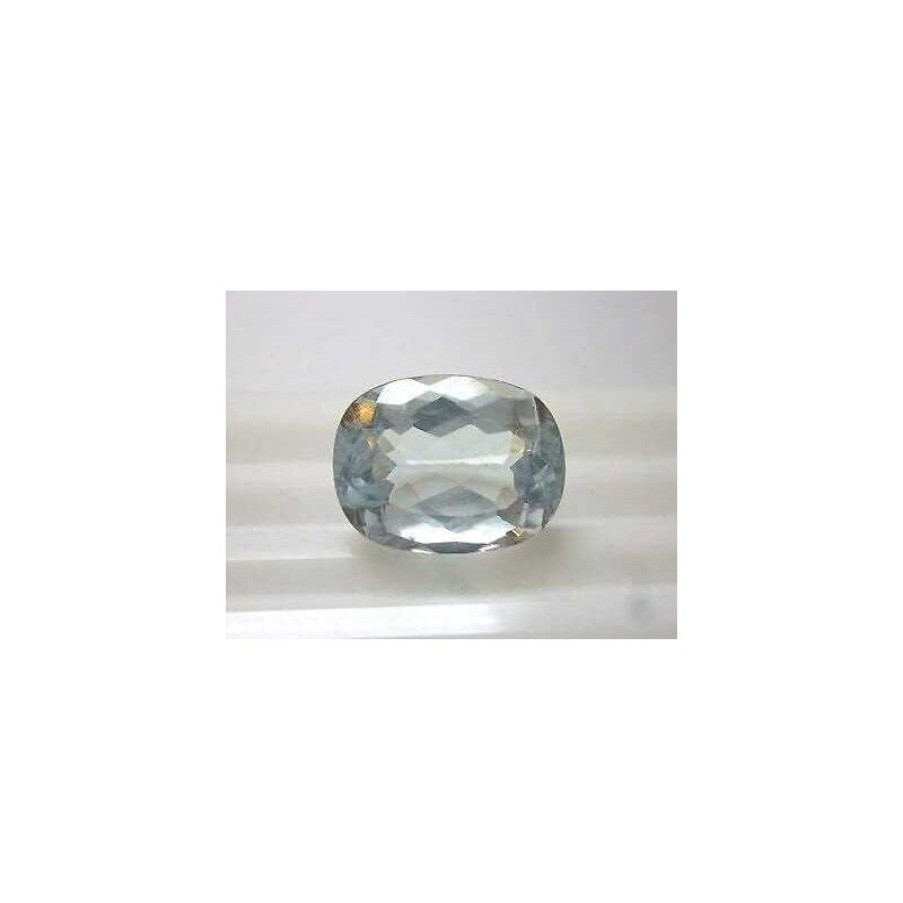 Gem Diamond Centre | Oval Cut Aquamarine 22,86 Carat - 60% Discount