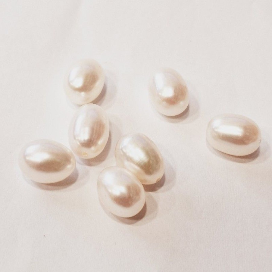 Beads And Thread Beads Diamond Centre | Pair Of Ovaline Pearls Akoa