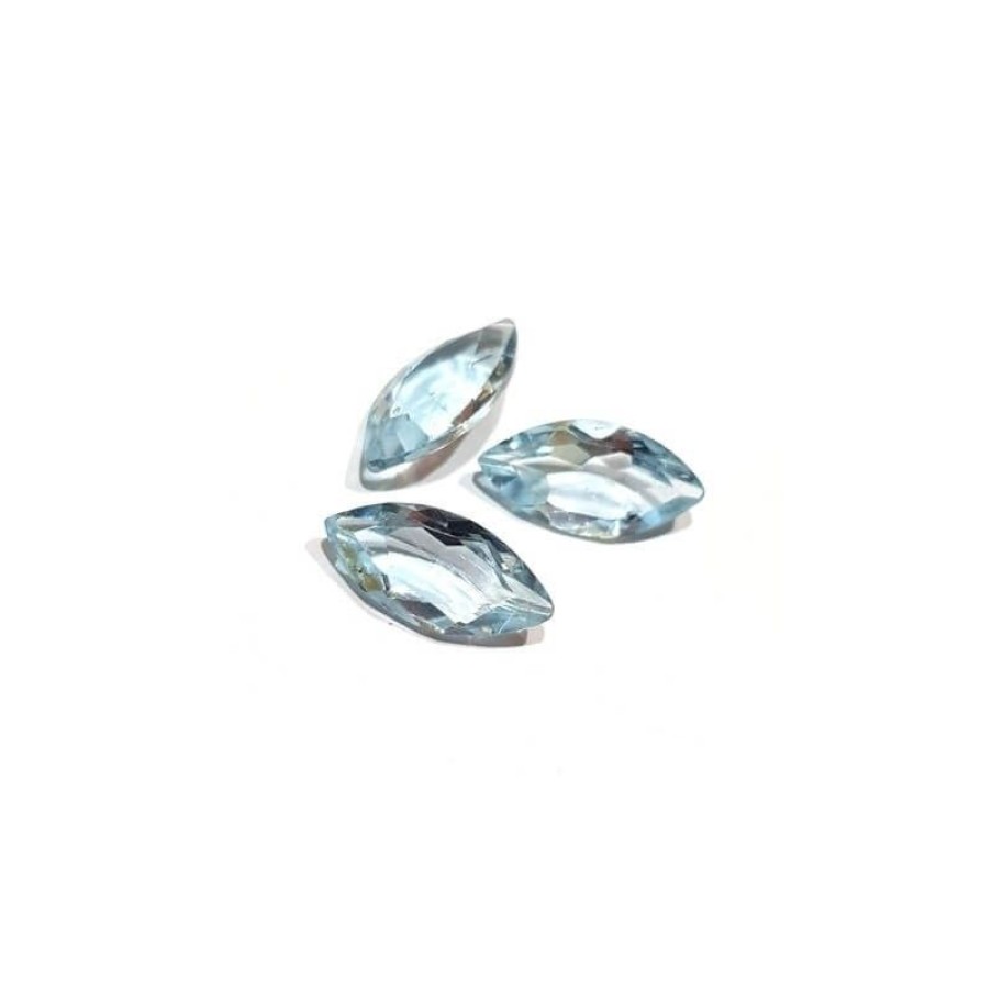 Gem Diamond Centre | Blue Topaz Navette 1.89 Carats 11.92 X 6.09 Mm