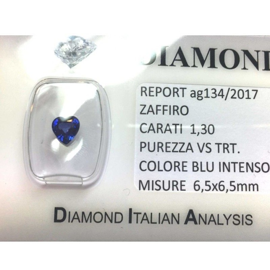 Gem Diamond Centre | Blue Sapphire Certified 1.30 Carat Purity Vs Trt In Blister