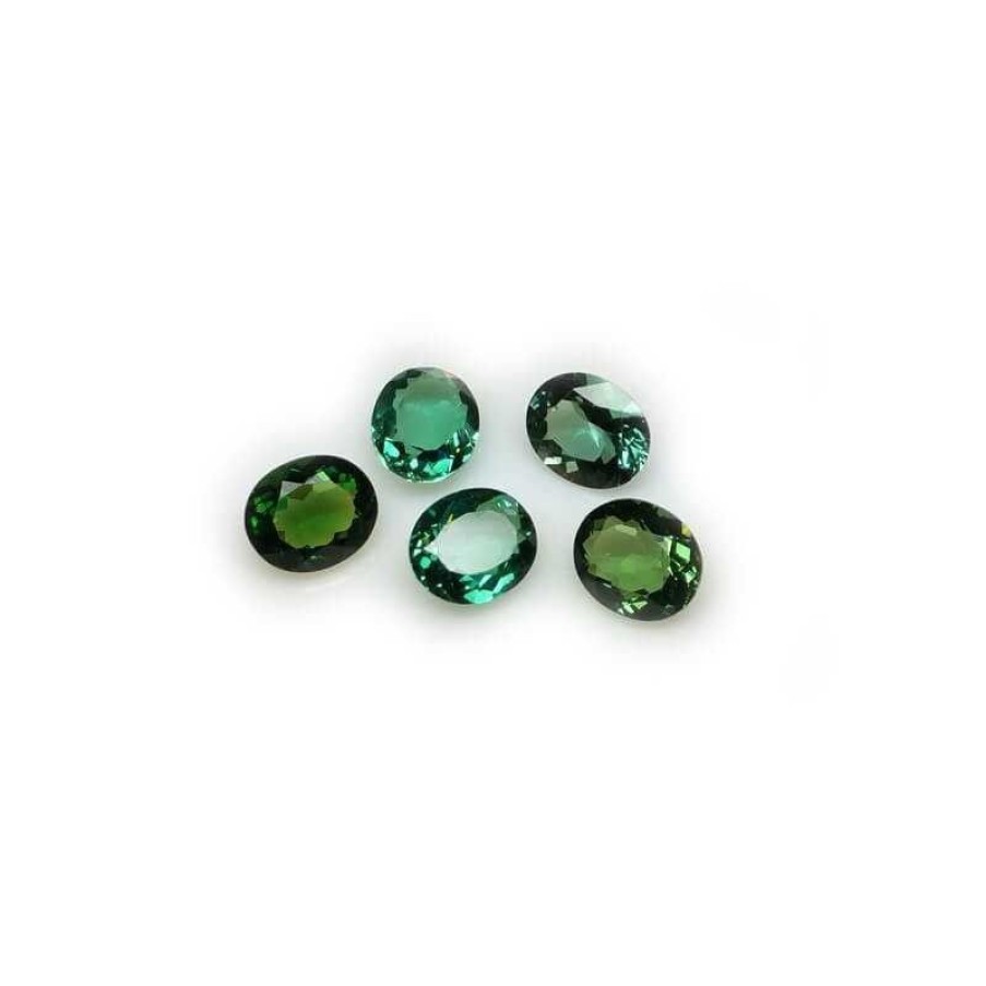 Gem Diamond Centre | Oval Green Topaz 4.28 Carats 8.13 X 12.00 Mm